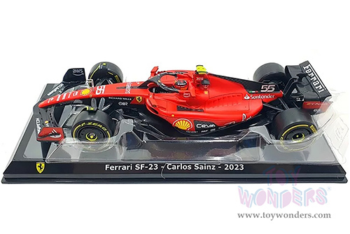 Bburago - Ferrari SF-23 #55 Carlos Sainz with Driver Formula One F1 World Championship (2023) (1/24 scale diecast model car, Red) 18-26808/55