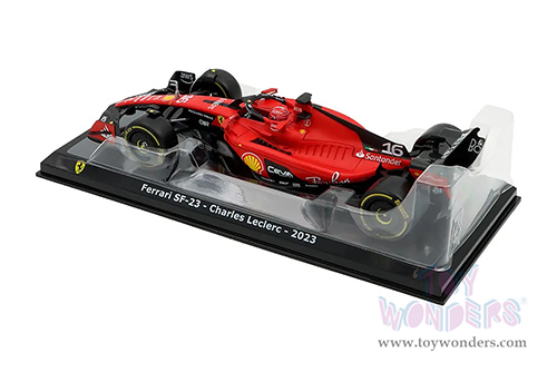 Bburago - Ferrari SF-23 #55 Carlos Sainz with Driver Formula One F1 World Championship (2023) (1/24 scale diecast model car, Red) 18-26808/55