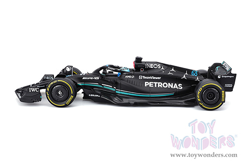 Bburago Formula Racing - Mercedes AMG Petronas F1 Team #63 George Russell with Driver Formula One F1 W14 E Performance (2023) (1/24 scale diecast model car, Black) 18-28028/63A