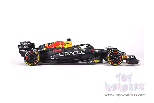 Bburago - Oracle Red Bull Racing RB19 #11 Sergio Pérez with Driver Formula One F1 "Construtors' Champion" (2023) (1/24 scale diecast model car, Black) 18-28030/11