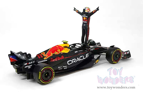 Bburago - Oracle Red Bull Racing RB19 #11 Sergio Pérez Formula One F1 (2023) with Driver Figure (1/24 scale diecast model car, Black) 18-28036/11