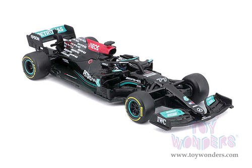 BBurago - Mercedes AMG F1 W12 E Performance Formula 1 (2021) with driver (1/43 scale diecast model car, Black/Turquoise) 18-38058HAMI
