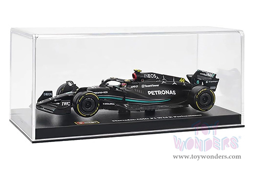 Bburago Formula Racing - Mercedes AMG Petronas F1 Team #44 Lewis Hamilton with Driver Formula One F1 W14 E Performance (2023) (1/43 scale diecast model car, Black) 18-38081/44