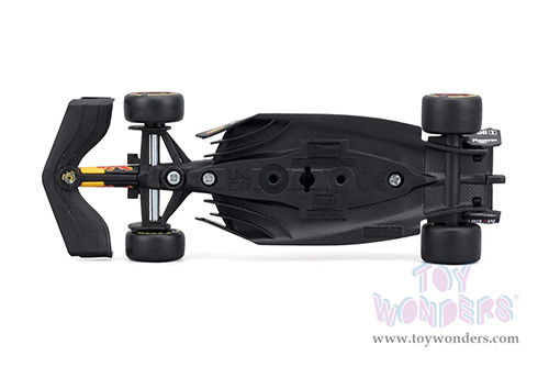 Bburago - Oracle Red Bull Racing RB20 #11 Sergio Perez with Driver Formula One F1 (2024) (1/43 scale diecast model car, Black) 18-38098/11