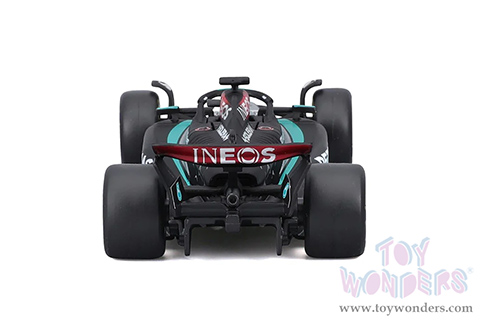 Bburago Formula Racing - Mercedes AMG Petronas F1 Team #63 George Russell Formula One F1 W15 E Performance (2024) (1/43 scale diecast model car, Black) 18-38208/63