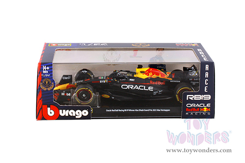 Bburago Formula Racing - Formula One F1 Assorted Racing Cars with Driver (1/24 scale diecast model car, Asstd.) 18-60060