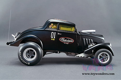 Acme - Pork Chop's Willys Gasser Jailbreak (1933, 1/18 scale diecast model car, Black) 1800907