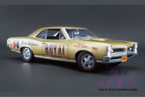 Acme - Ace Wilson's Royal Pontiac GTO Tiger Drag Car Hardtop (1966, 1/18 scale diecast model car, Tiger Gold) 1801206