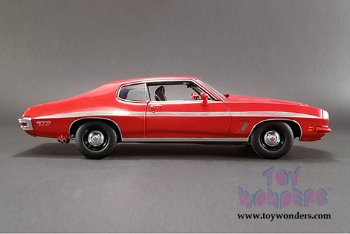 Acme - Pontiac&reg; LeMans GTO Hardtop (1972, 1/18 scale diecast model car, Cardinal Red) 1801210