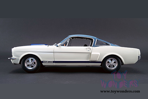Acme - Shelby&reg; GT350&reg; Prototype with Vinyl Top (1966, 1/18 scale diecast model car, White w/Blue stripes) 1801818