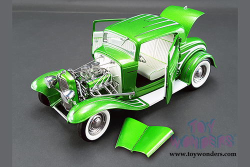 Acme - Grand National Deuce Series Ford 3-Window Coupe Release No. 6 (1932, 1/18 scale diecast model car, Green) 1805011