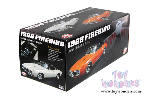 Acme - Pontiac Firebird with Vinyl Top (1968, 1/18 scale diecast model car, Cameo Ivory)  1805206