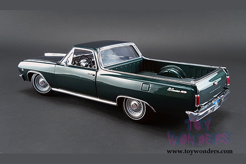 Acme - Chevrolet&reg; El Camino&trade; (1965, 1/18 scale diecast model car, Cypress Green) 1805408