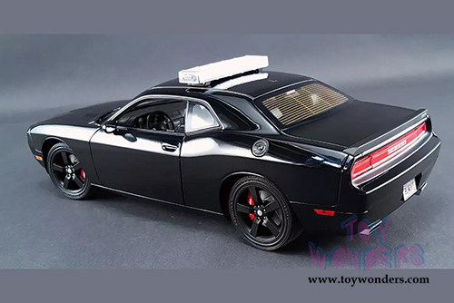 Acme - Texas Highway Patrol Dodge Challenger SRT8 Blackout (1/18 scale diecast model car, Black)  1806008