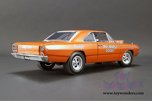 Acme | Max Hurley's Dodge Hemi Dart&reg; Hardtop (1968, 1/18 scale diecast model car, Orange) 1806401