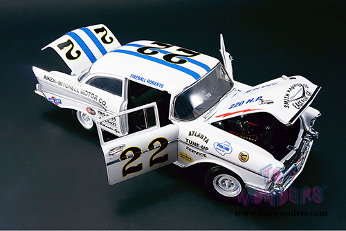 Acme - Fireball Roberts #22 Chevrolet&reg; Bel Air&reg; Hardtop (1957, 1/18 scale diecast model car, White) 1807002