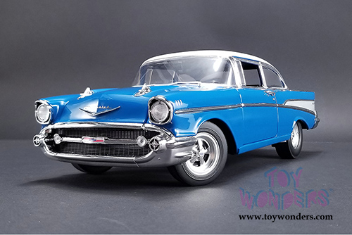 Acme - Chevrolet&reg; Bel Air&reg; Hot Rod Hardtop (1957, 1/18 scale diecast model car, Harbor Blue) 1807004