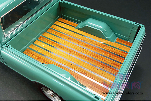 Acme - Chevrolet C-10 Holley Speed Shop Pickup Truck (1967, 1/18 scale diecast model car, Light Green) 1807204