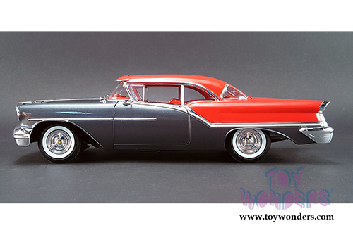 Acme - Oldsmobile Super 88 Hardtop (1957, 1/18 scale diecast model car, Charcoal Grey/ Festival Red) 1808001