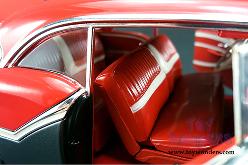 Acme - Oldsmobile Super 88 Hardtop (1957, 1/18 scale diecast model car, Charcoal Grey/ Festival Red) 1808001