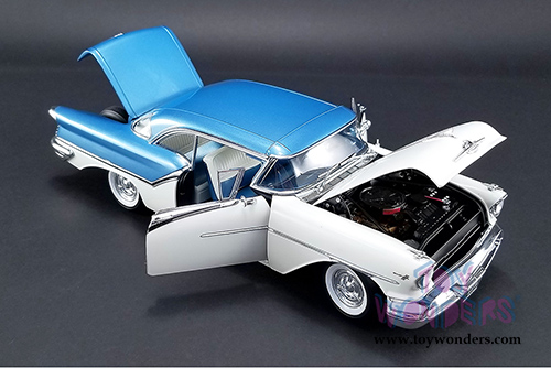 Acme - Oldsmobile&reg; Super 88 Hardtop (1957, 1/18 scale diecast model car, Artesian Blue/White) 1808003