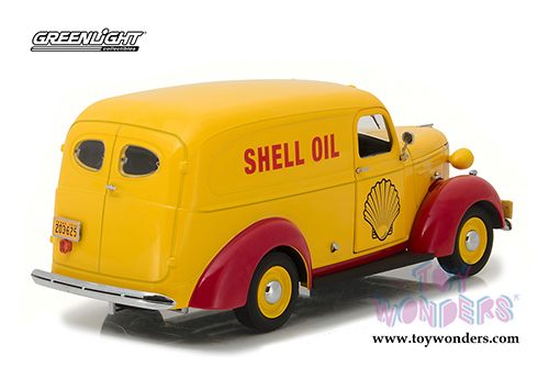 Greenlight - Running on Empty | Shell Oil Chevrolet&reg; Panel Truck (1939, 1/24 scale diecast model car, Yellow/Red) 18237