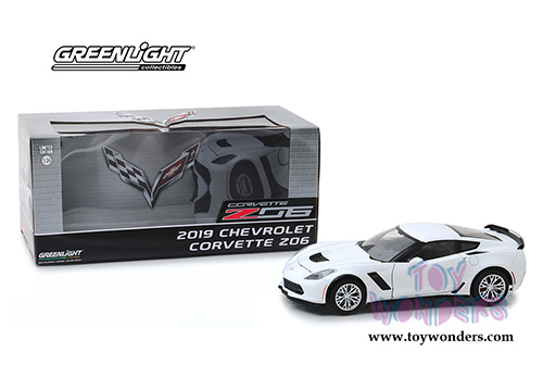 Greenlight - Chevrolet&reg; Corvette&reg; Z06 Coupe (2019, 1/24 scale diecast model car, Artic White) 18250