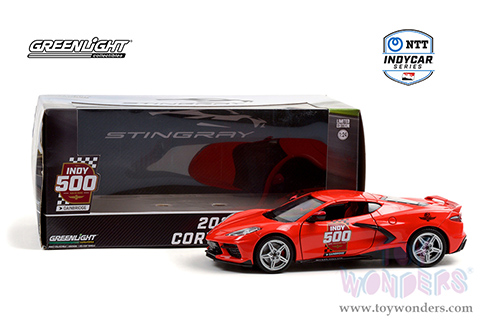 Greenlight - Chevrolet&reg; Corvette C8 Stingray Coupe - 104th Running of the Indianapolis 500 Official Pace Car (2020, 1/24 scale diecast model car, Red) 18258