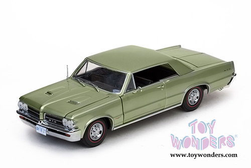 Sun Star USA - Pontiac GTO Hardtop (1964, 1/18 scale diecast model car, Pinehurst Green) 1827GN