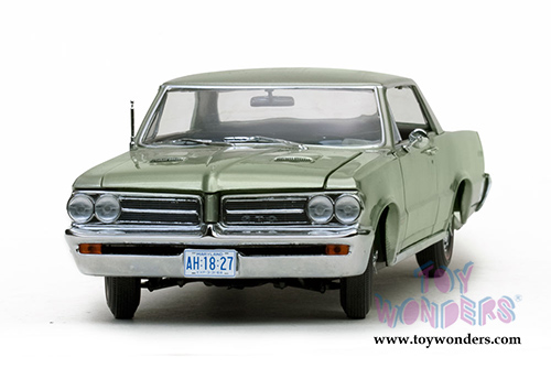 Sun Star USA - Pontiac GTO Hardtop (1964, 1/18 scale diecast model car, Pinehurst Green) 1827GN