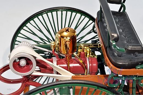 Norev - Benz Patent Motorwagen Hard Top (1886, 1/18 scale diecast model car, Green) 183701