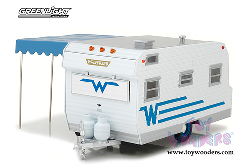 Greenlight - Hitch & Tow Trailers (1/24 scale diecast model car, Asstd.) 18415/6