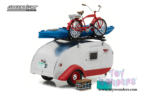 Greenlight - Hitch & Tow Trailers Series 4 | Drop Trailer with Accessories (1947, 1/24 scale diecast model car, Silver/red) 18440A/12