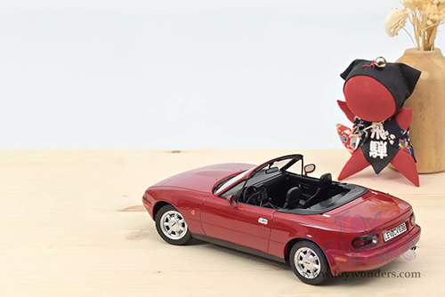 Norev - Mazda MX-5 Miata Convertible (1989, 1/18 scale diecast model car, Red) 188020