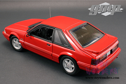Greenlight - Ford Mustang LX Hard Top (1993, 1/18 scale diecast model car, Vermillion Red) 18804R