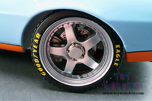 GMP - Chevrolet Camaro #6 Gulf Oil Street Fighter Hard Top (1968, 1/18 scale diecast model car, Blue w/Orange) 18814