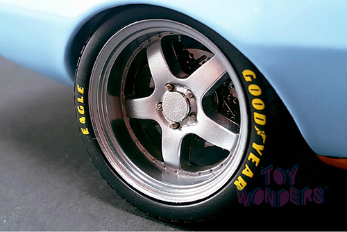 GMP - Chevrolet Camaro #6 Gulf Oil Street Fighter Hard Top (1968, 1/18 scale diecast model car, Blue w/Orange) 18814