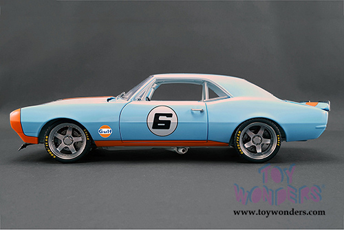 GMP - Chevrolet Camaro #6 Gulf Oil Street Fighter Hard Top (1968, 1/18 scale diecast model car, Blue w/Orange) 18814