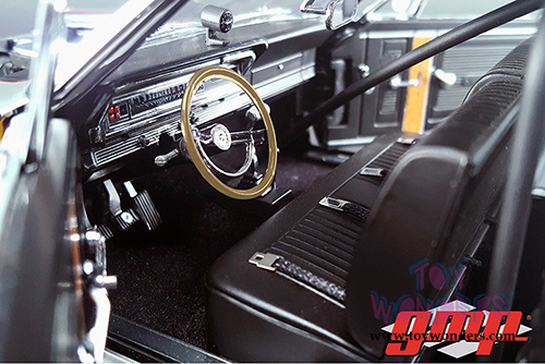 GMP - Ford Fairlane Hubert Platt "Georgia Shaker" Hardtop (1967, 1/18 scale diecast model car, Black) 18838