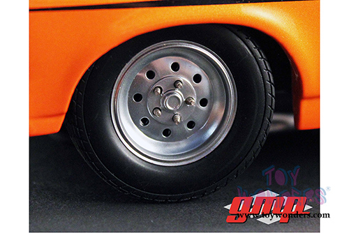 GMP - 1320 Drag Kings | Chevrolet&reg; Nova&trade; Hard Top (1968, 1/18 scale diecast model car, Orange) 18873