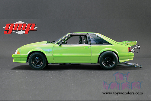 GMP - 1320 Drag Kings | Ford Mustang Cobra King Snake Hard Top (1993, 1/18 scale diecast model car, Nitro Green) 18888