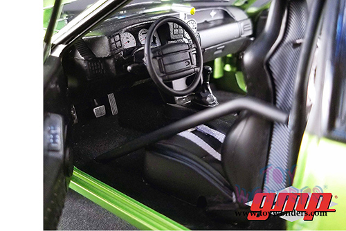 GMP - 1320 Drag Kings | Ford Mustang Cobra King Snake Hard Top (1993, 1/18 scale diecast model car, Nitro Green) 18888