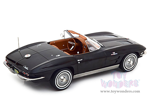 Norev - Chevrolet&reg; Corvette Stingray Cabriolet (1963, 1/18 scale diecast model car, Black) 189055