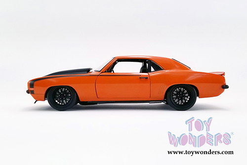GMP/Acme - Chevrolet&reg; Camaro&reg; Hardtop Street Fighter Inferno (1969, 1/18 scale diecast model car, Orange/Black) 18906