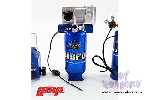 GMP - Bigfoot&reg; #1 The Original Monster Truck Shop Tool Set 1 (1:18 Scale, Blue) 18943