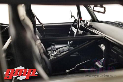 GMP - Chevrolet&reg; Nova&trade; Destroyer Street Fighter Hardtop (1970, 1/18 scale diecast model car, Dark Gray) 18957