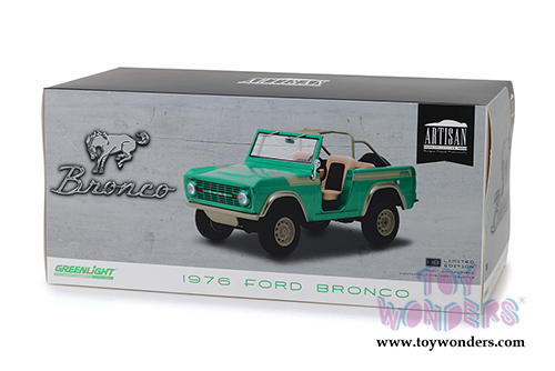 Greenlight - Artisan Ford Bronco "Twin Peaks" - Gas Monkey Garage (1976, 1/18 scale die cast model car, Green) 19034