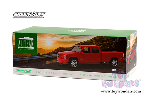 Greenlight - Artisan Chevrolet&reg; Silverado 3500 Crew Cab Pickup Truck (1997, 1/18 scale die cast model car, Victory Red) 19073