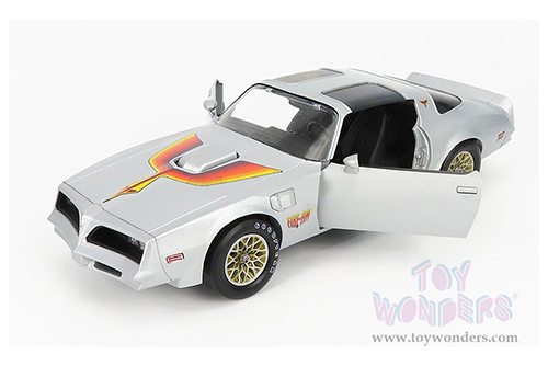 19101 Greenlight Artisan 1977 Pontiac Firebird model diecast car 