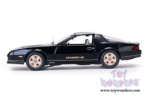Sun Star USA - Chevy Camaro IROC-Z T-Top (1985, 1/18 scale diecast model car, Black) 1943BK